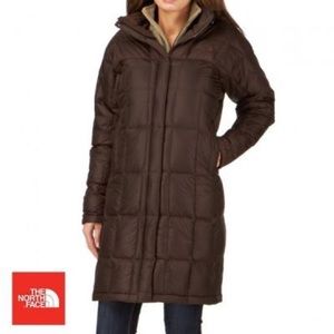 North Face Women’s Metropolis Brown Parka (small)